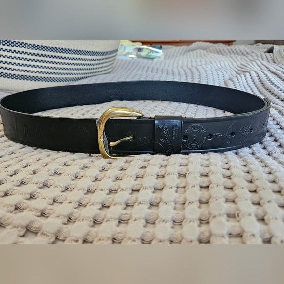 WOOLRICH Outdoor Guide Collection Leather Belt In Black with Gold Buckle. - Picture 9 of 11